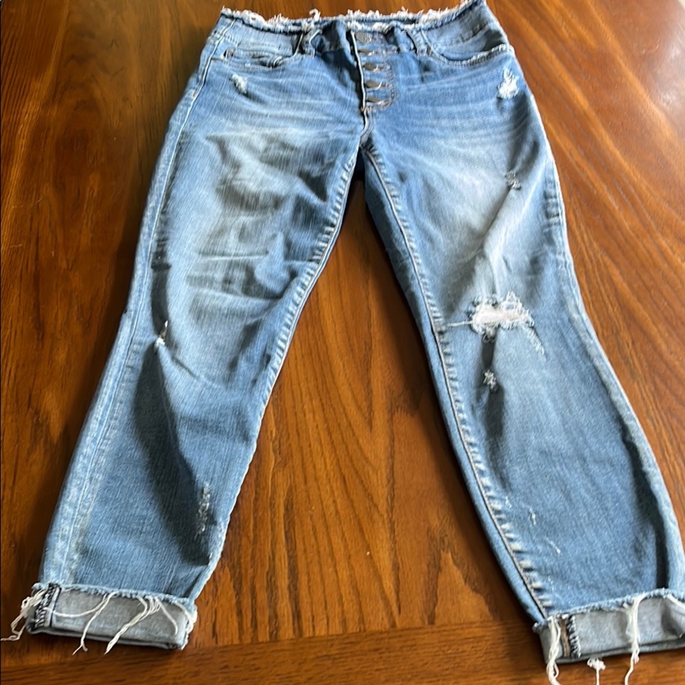 Kut from the Kloth Blue Boyfriend Jeans with Distressed Details